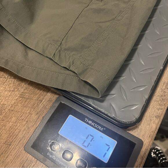 Kuhl Green Shorts Womens Size 6 Outdoor Granola Girl Earthy Nature Hiking Trails - Picture 6 of 6